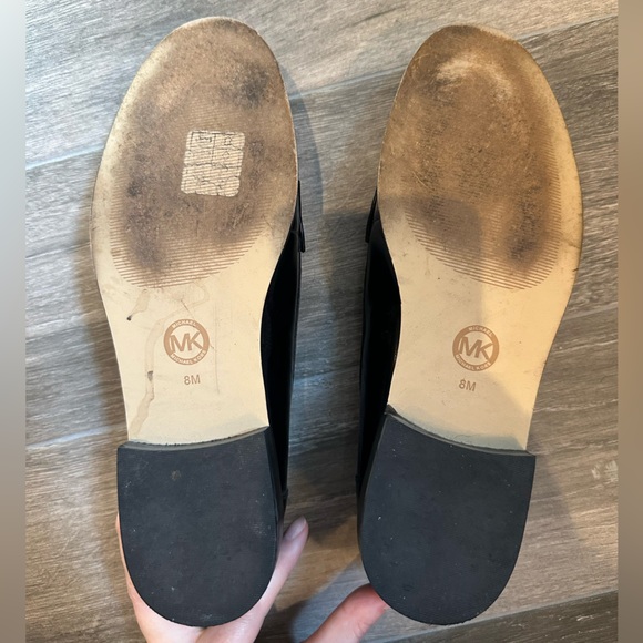 MICHAEL MICHAEL KORS black leather loafers, size 8 - Picture 4 of 4